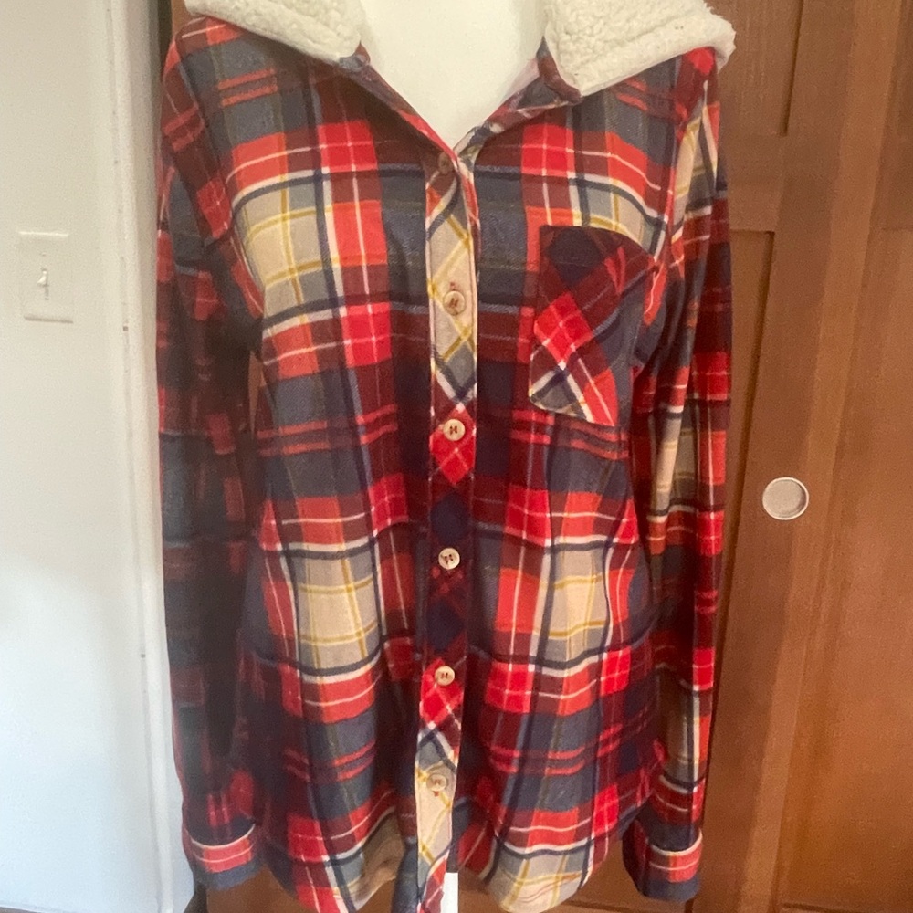 No Boundaries Multicolor Plaid Hooded Shirt